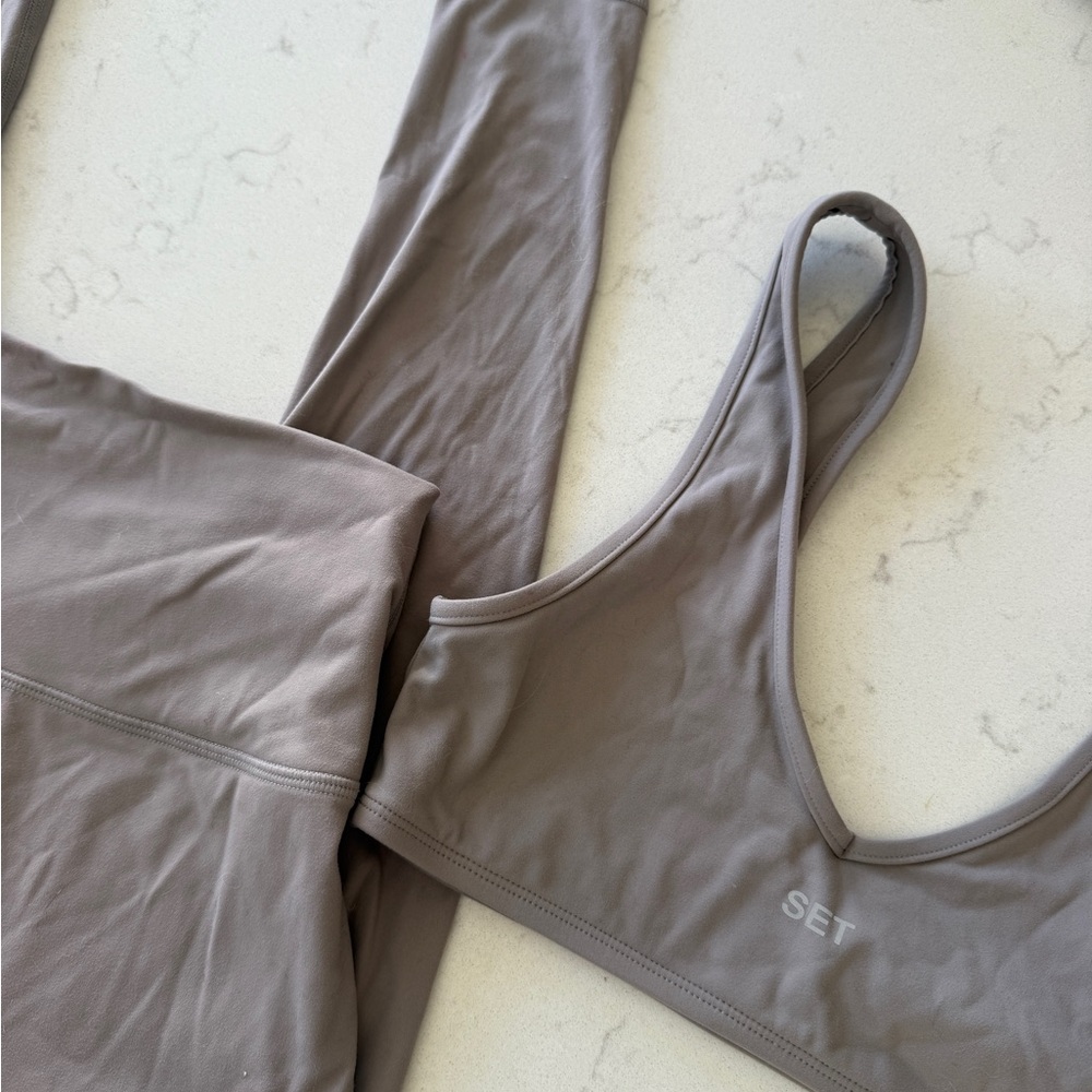 Set Active Gray Set